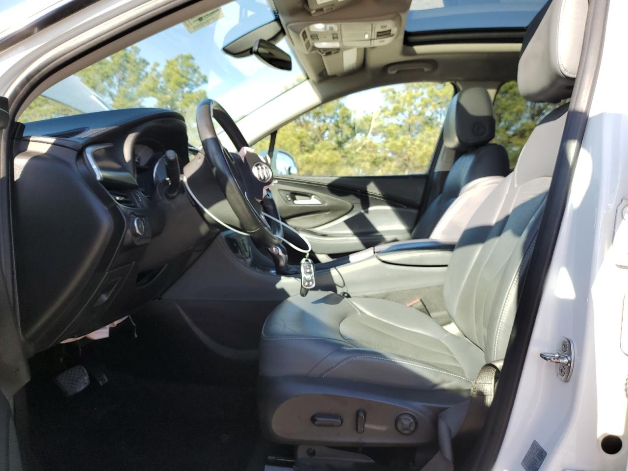 2020 Buick Envision VIN LRBFXCSA4LD159404 Copart auction photo, front end / minor dent/scratches damage thumbnail 7