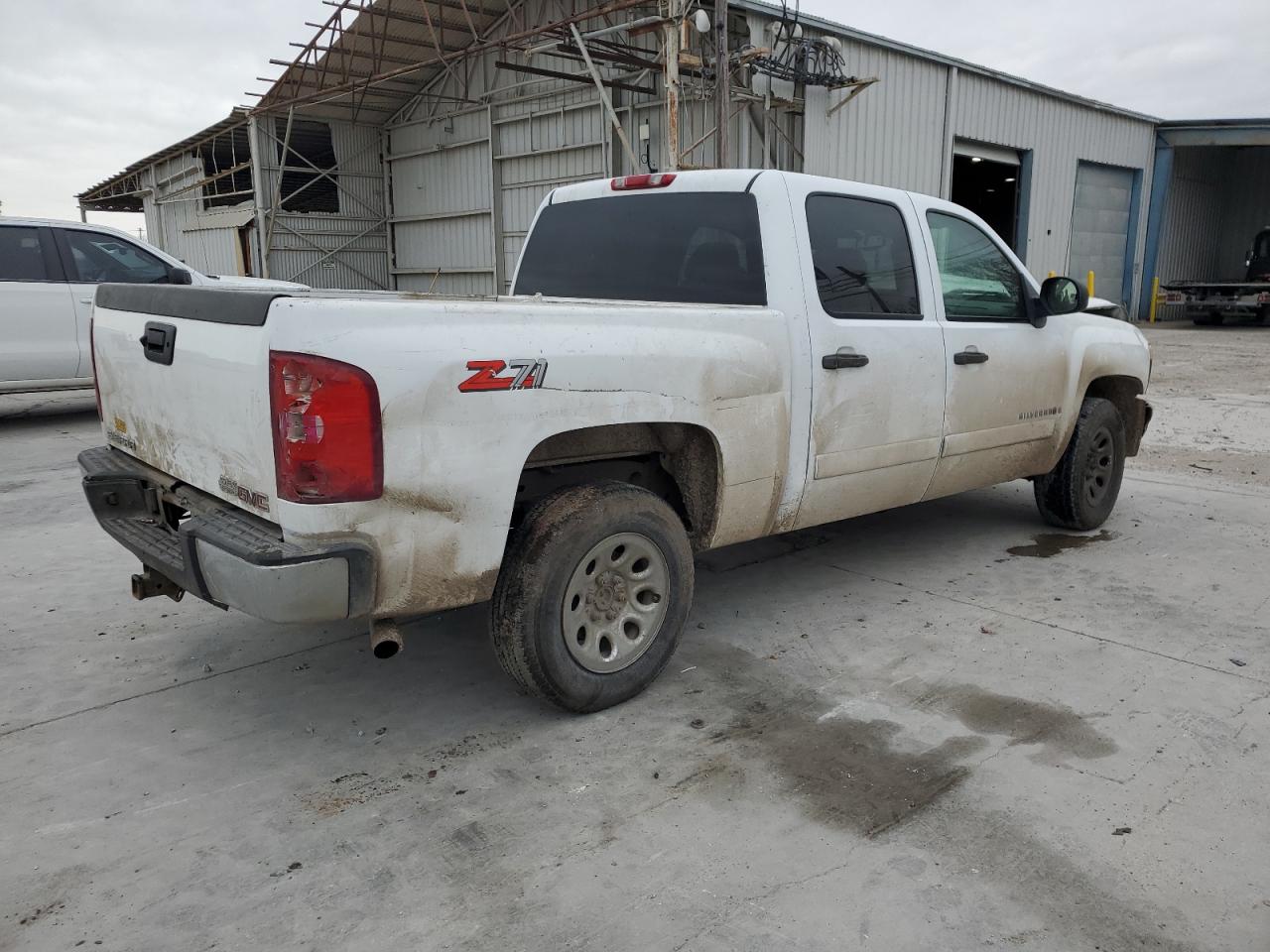 2007 Chevrolet Silverado VIN 2GCEC13C171515273 Copart auction photo, front end / minor dent/scratches damage thumbnail 3