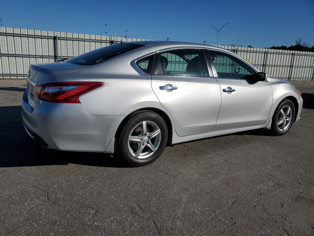 2016 Nissan Altima VIN 1N4AL3AP6GC158978 Copart auction photo, rear end / side damage thumbnail 3