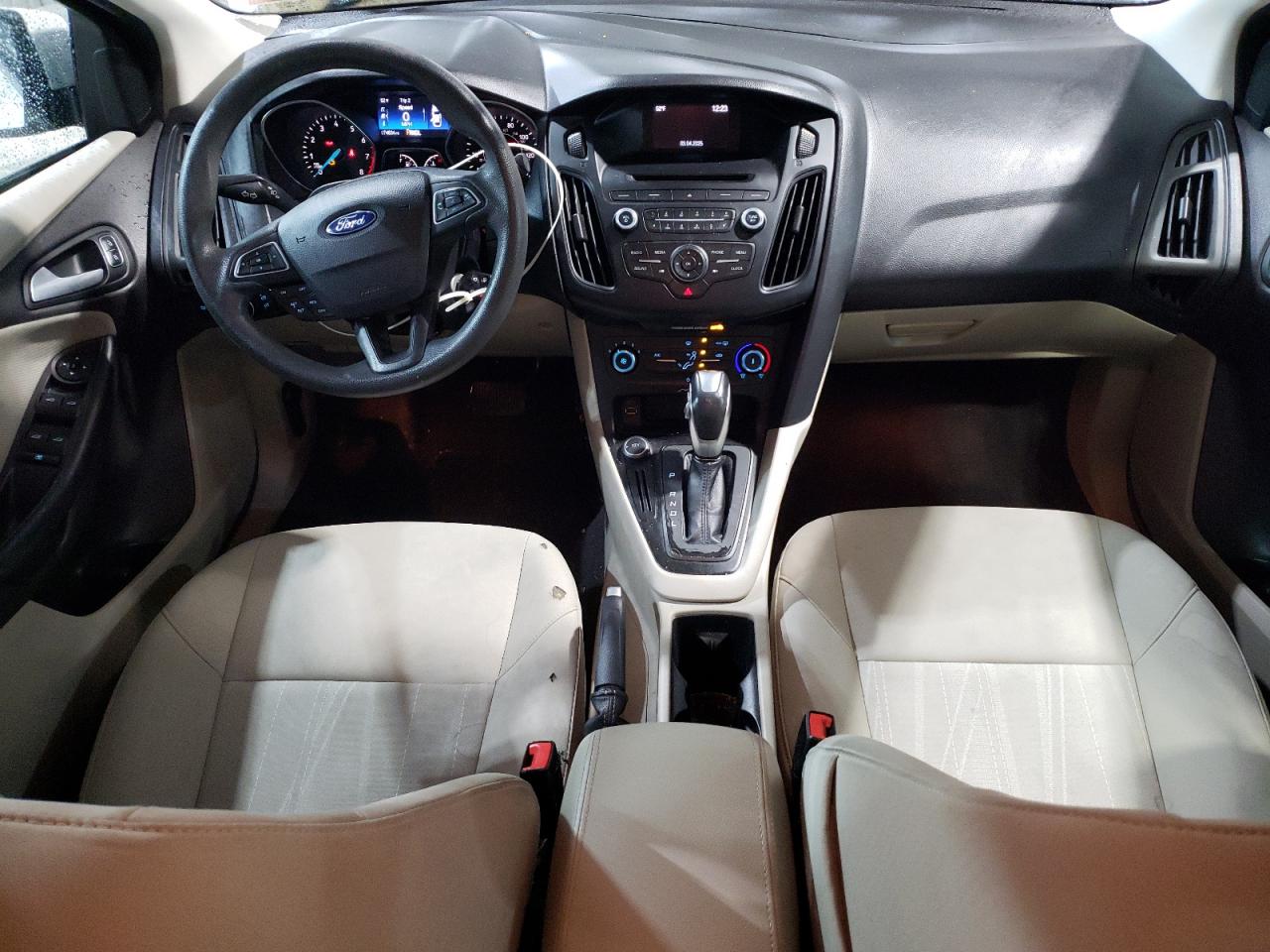 2015 Ford Focus VIN 1FADP3F2XFL344049 Copart auction photo, front end / minor dent/scratches damage thumbnail 8