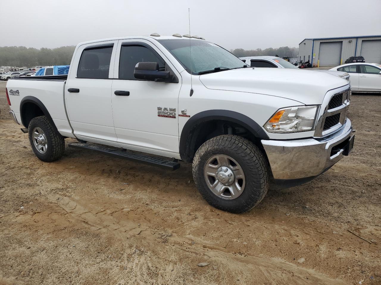 2017 RAM 2500 VIN 3C6UR5CL6HG680317 Copart auction photo, top/roof / minor dent/scratches damage thumbnail 4
