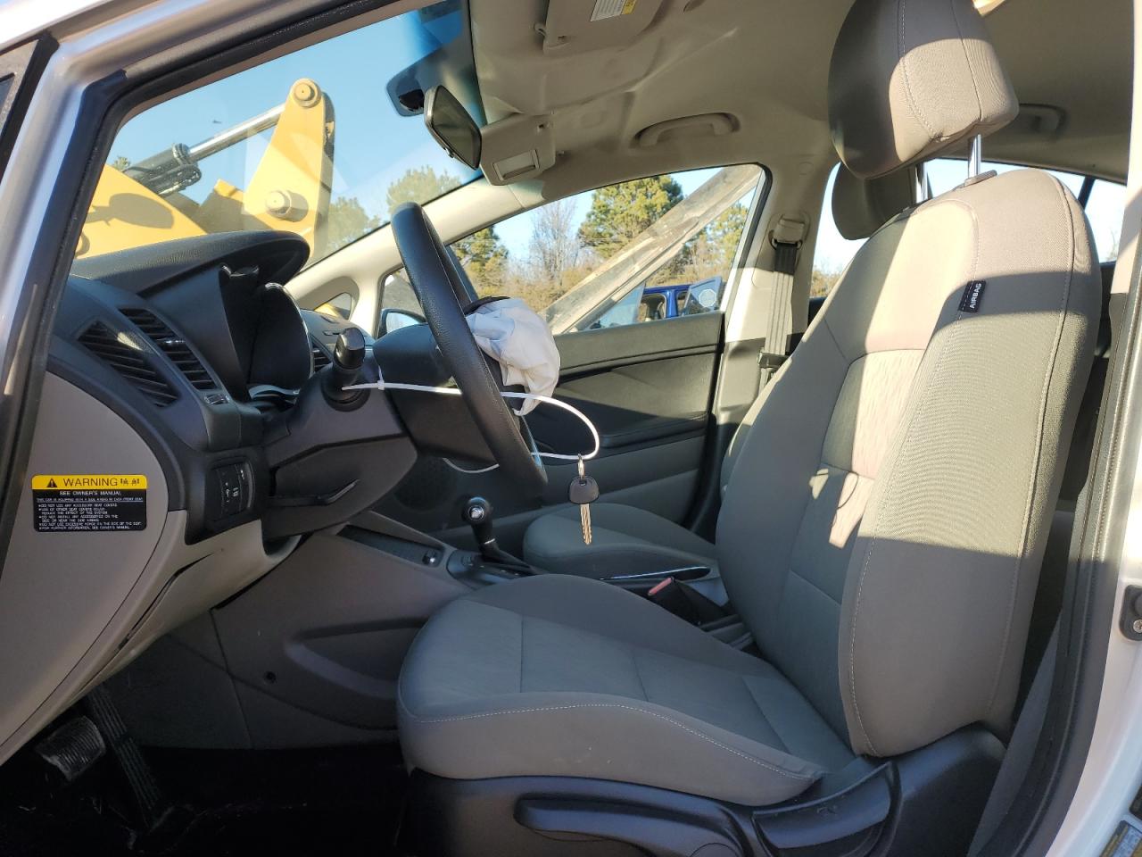 2015 KIA Forte VIN KNAFK4A60F5260096 Copart auction photo, front end / minor dent/scratches damage thumbnail 7
