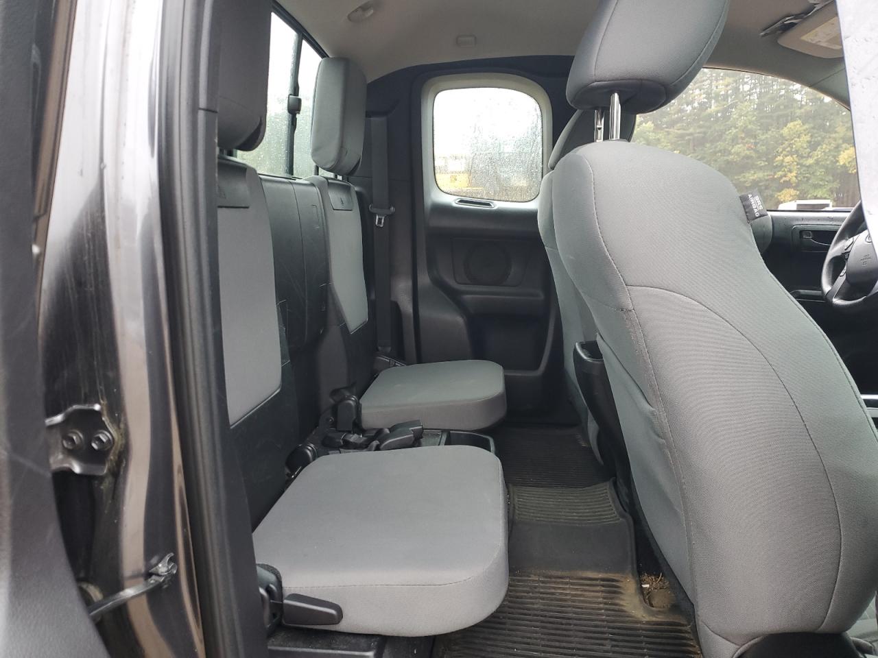 2018 Toyota Tacoma VIN 5TFSX5EN8JX060994 Copart auction photo, front end damage thumbnail 10