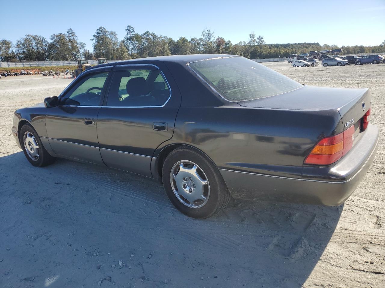 2000 Lexus LS VIN JT8BH28F9Y0180790 Copart auction photo, water/flood damage thumbnail 2