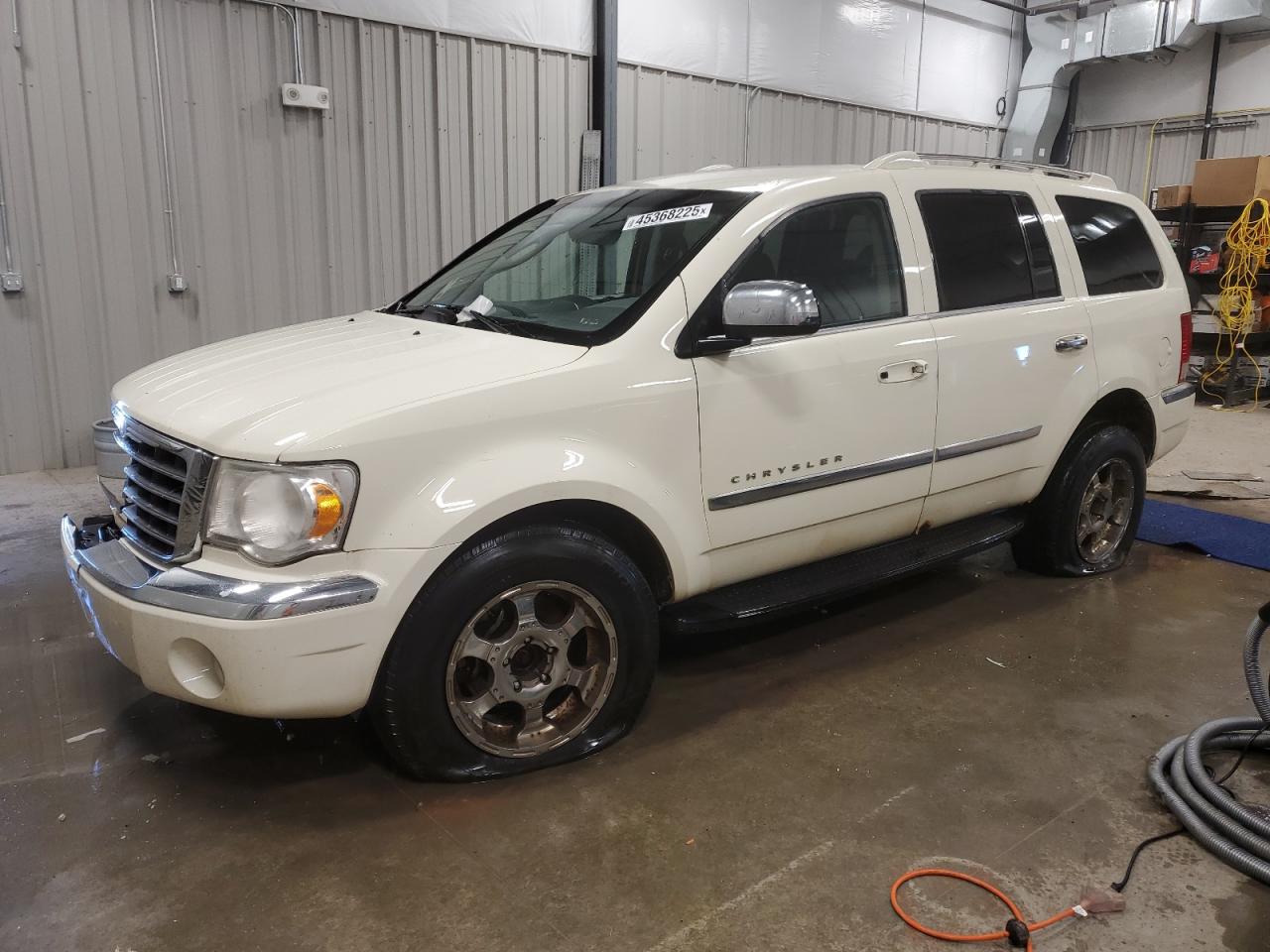 2007 Chrysler Aspen VIN 1A8HW58297F518015 - Copart auction photo