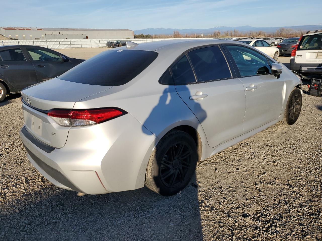 2020 Toyota Corolla VIN 5YFEPRAE1LP129729 Copart auction photo, front end / top/roof damage thumbnail 3