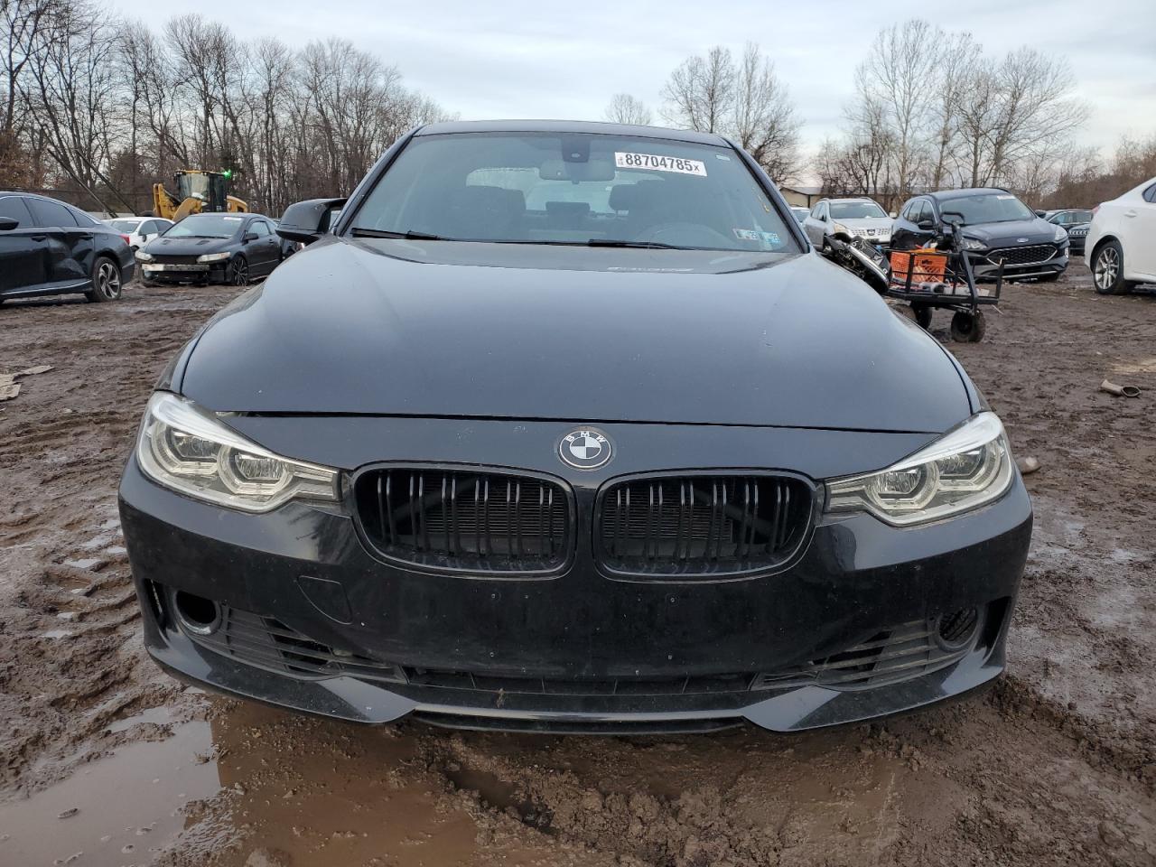 2018 BMW 3er VIN WBA8D9G59JNU67285 Copart auction photo, side / rear end damage thumbnail 5
