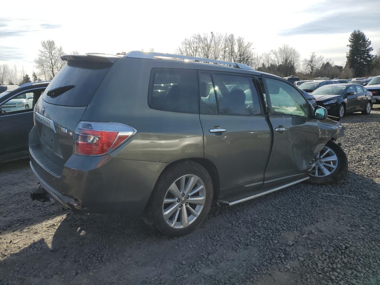 2008 Toyota Highlander VIN JTEEW41A182015024 Copart auction photo, undercarriage / all over damage thumbnail 3