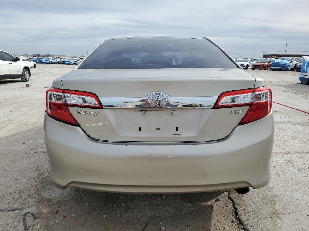2014 Toyota Camry VIN 4T4BF1FK2ER365626 Copart auction photo, side damage thumbnail 6