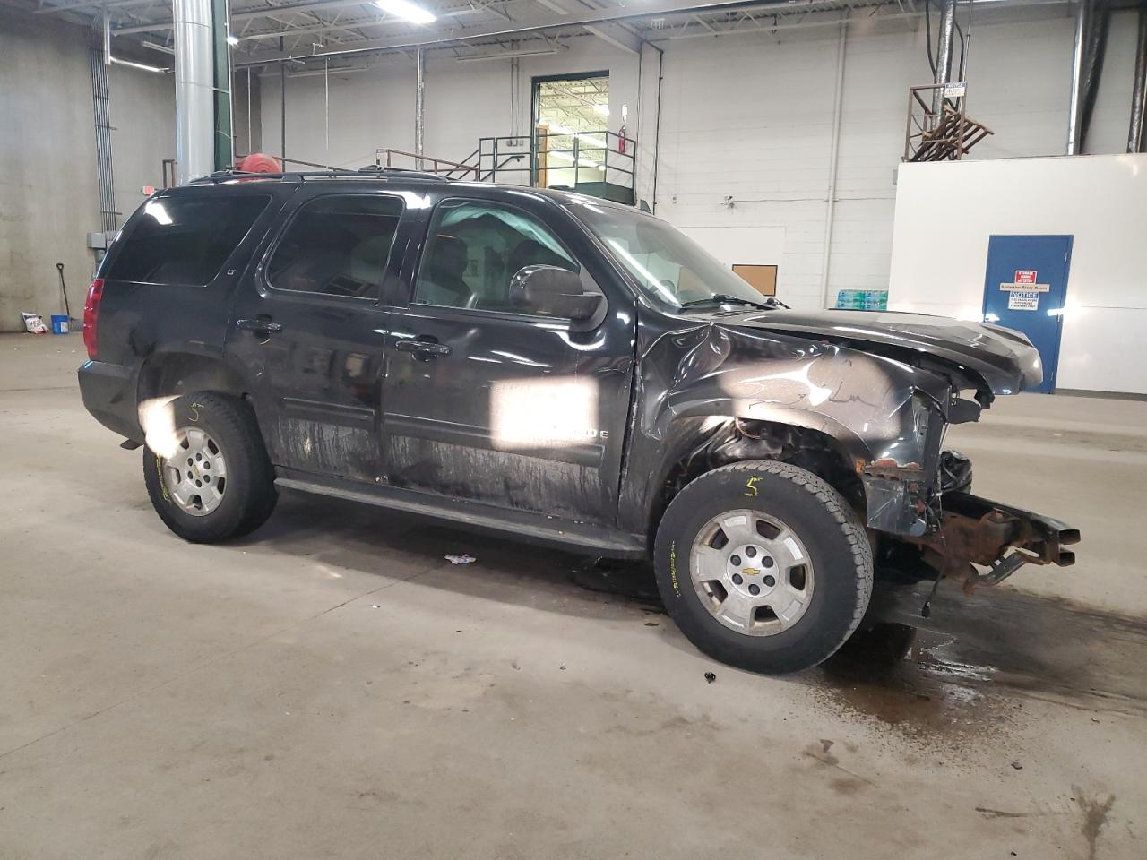 2011 Chevrolet Tahoe VIN 1GNSKBE04BR279305 Copart auction photo, all over damage thumbnail 4