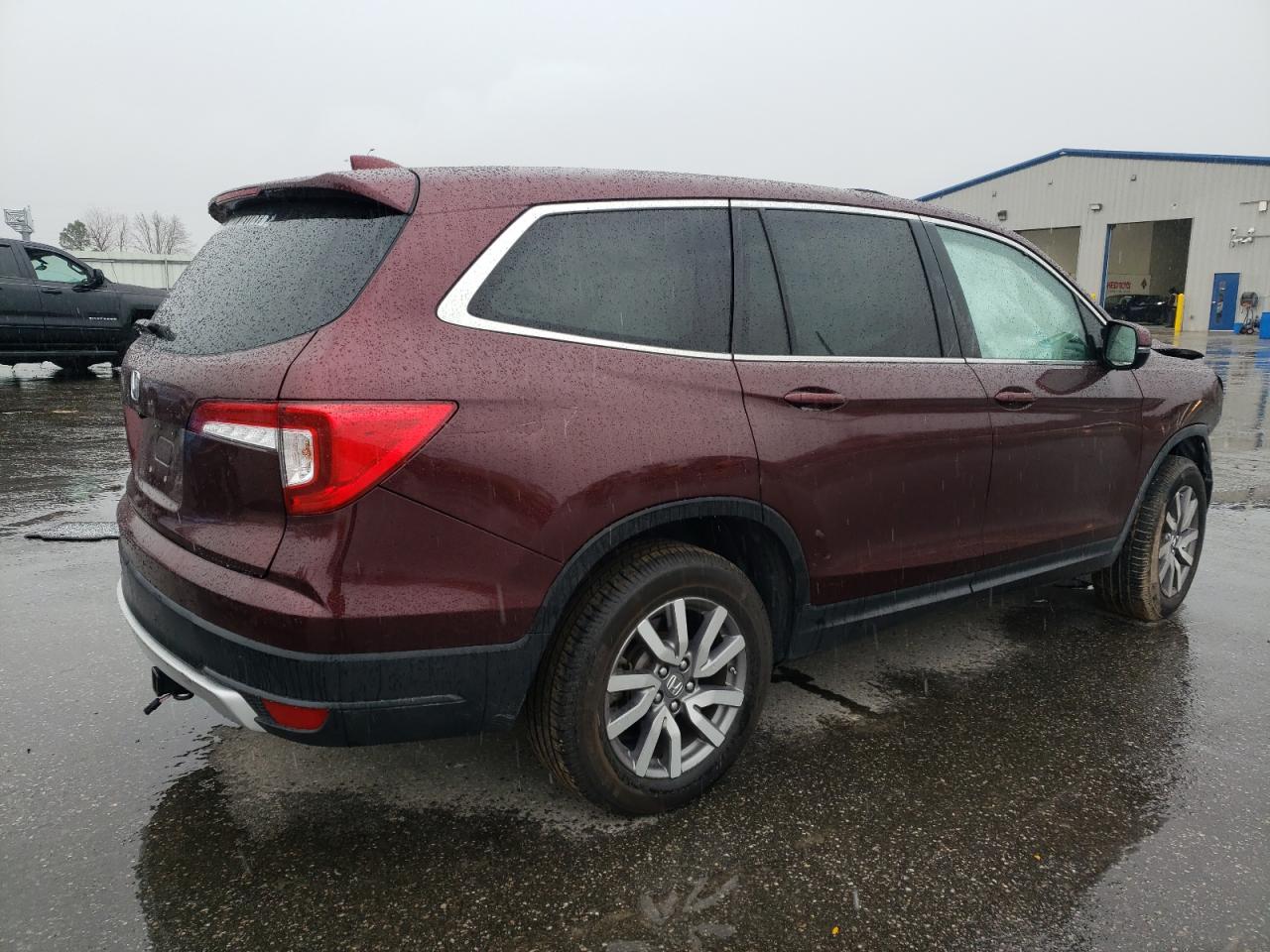 2019 Honda Pilot VIN 5FNYF5H56KB041252 Copart auction photo, front end damage thumbnail 3