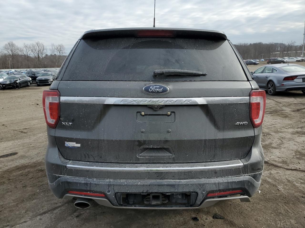 2018 Ford Explorer VIN 1FM5K8D84JGB02730 Copart auction photo, front end / minor dent/scratches damage thumbnail 6
