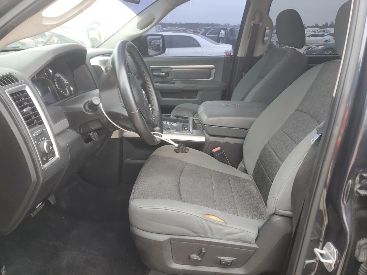 2013 RAM 1500 VIN 1C6RR6LT3DS633745 Copart auction photo, minor dent/scratches / partial repair damage thumbnail 7