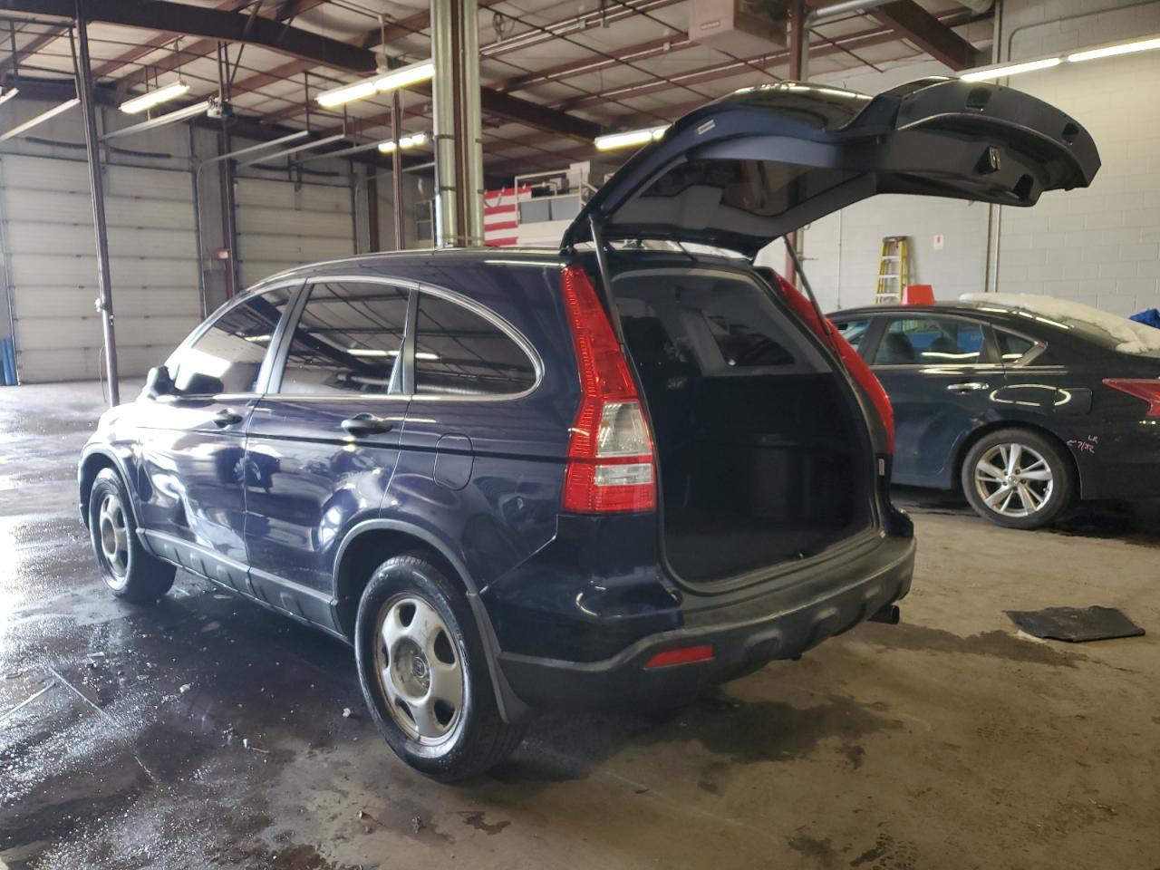 2007 Honda CR-V VIN JHLRE483X7C108510 Copart auction photo, side damage thumbnail 2