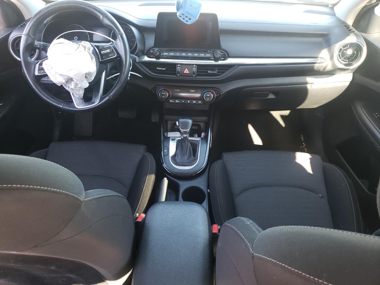 2019 KIA Forte VIN 3KPF34AD2KE022778 Copart auction photo, front end damage thumbnail 8