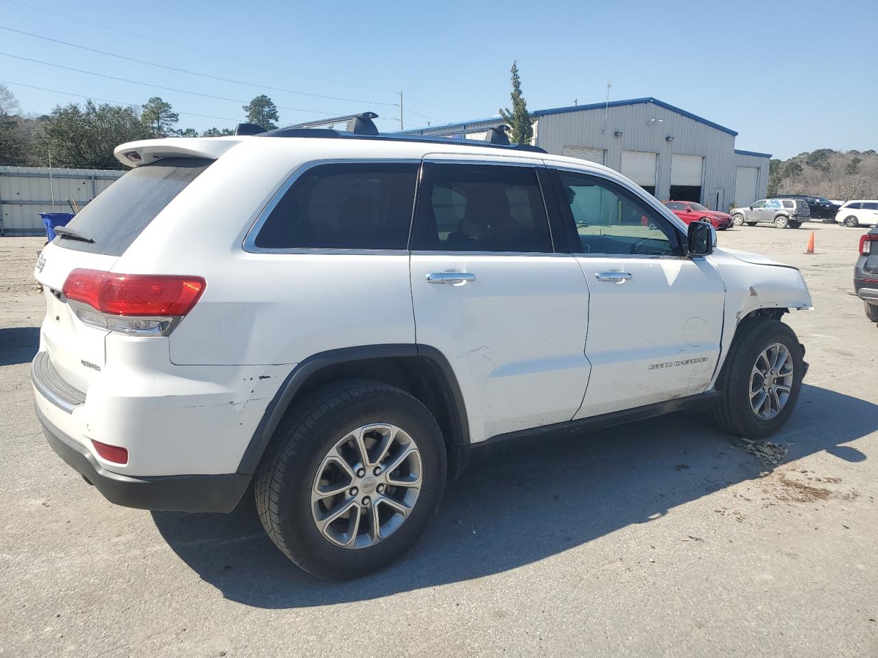 2015 Jeep Grand Cherokee VIN 1C4RJFBG2FC162656 Copart auction photo, front end damage thumbnail 3