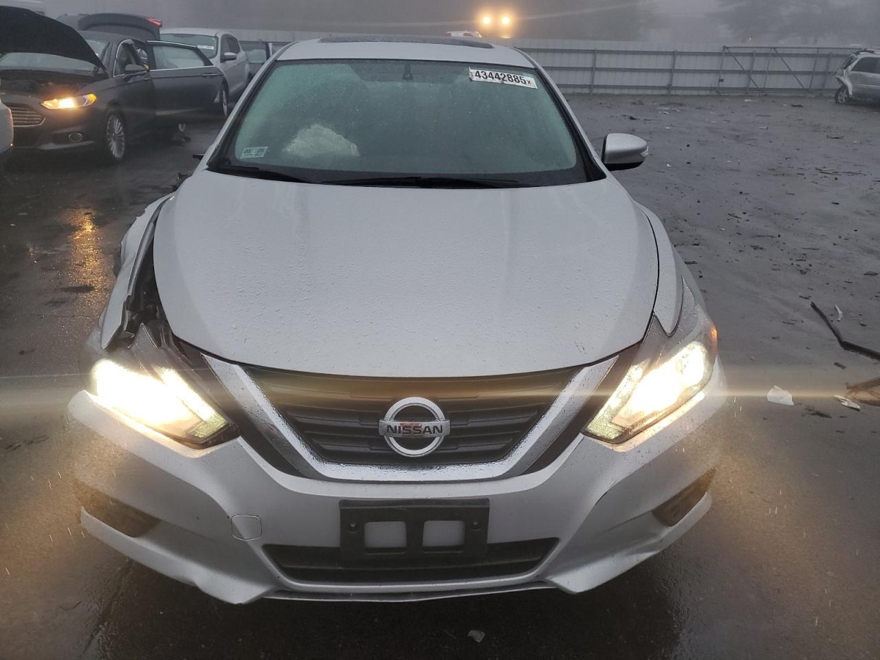 2016 Nissan Altima VIN 1N4AL3AP4GC235850 Copart auction photo, front end damage thumbnail 5
