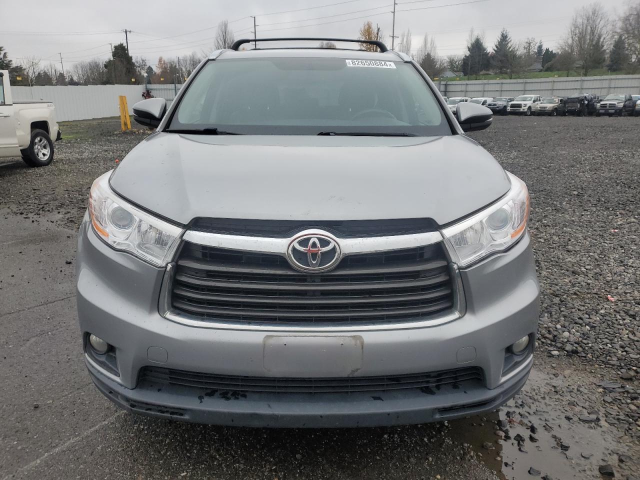 2015 Toyota Highlander VIN 5TDJKRFH7FS134364 Copart auction photo, side damage thumbnail 5