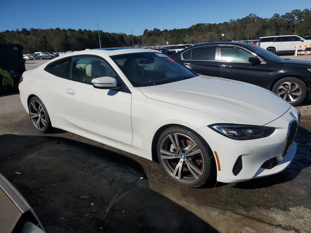 2021 BMW 4er VIN WBA53AP03MCF97965 Copart auction photo, water/flood damage thumbnail 4