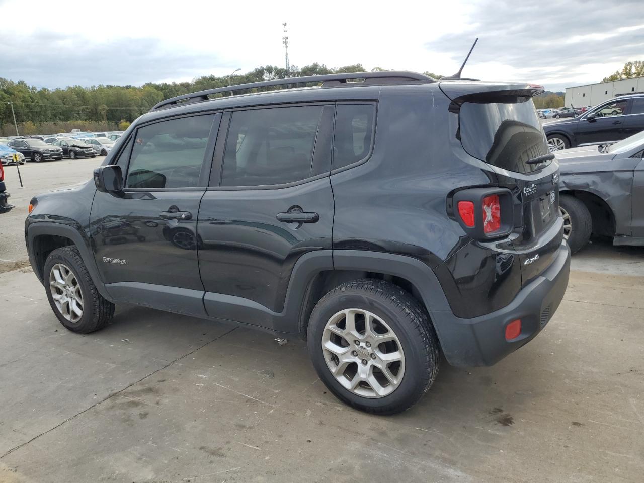 2016 Jeep Renegade VIN ZACCJBBTXGPD12618 Copart auction photo, front end / minor dent/scratches damage thumbnail 2