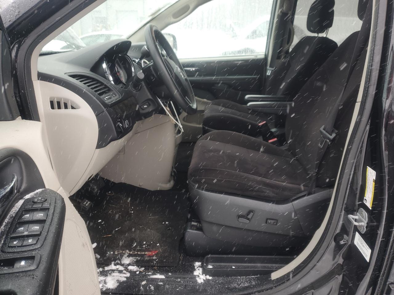 2011 Dodge Caravan VIN 2D4RN3DG9BR638888 Copart auction photo, front end damage thumbnail 7