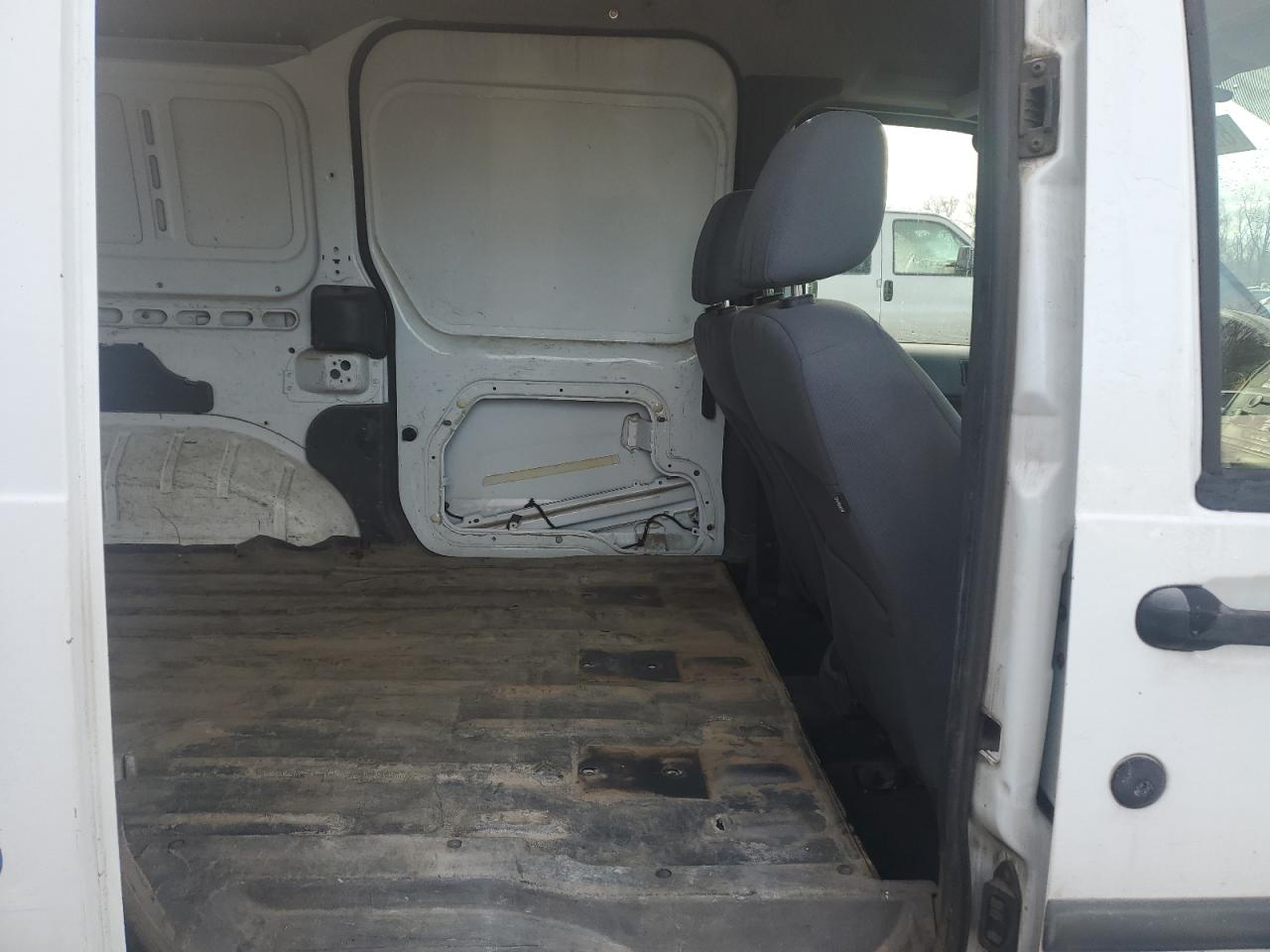 2013 Ford Transit VIN NM0LS7BN3DT133247 Copart auction photo, front end / minor dent/scratches damage thumbnail 11
