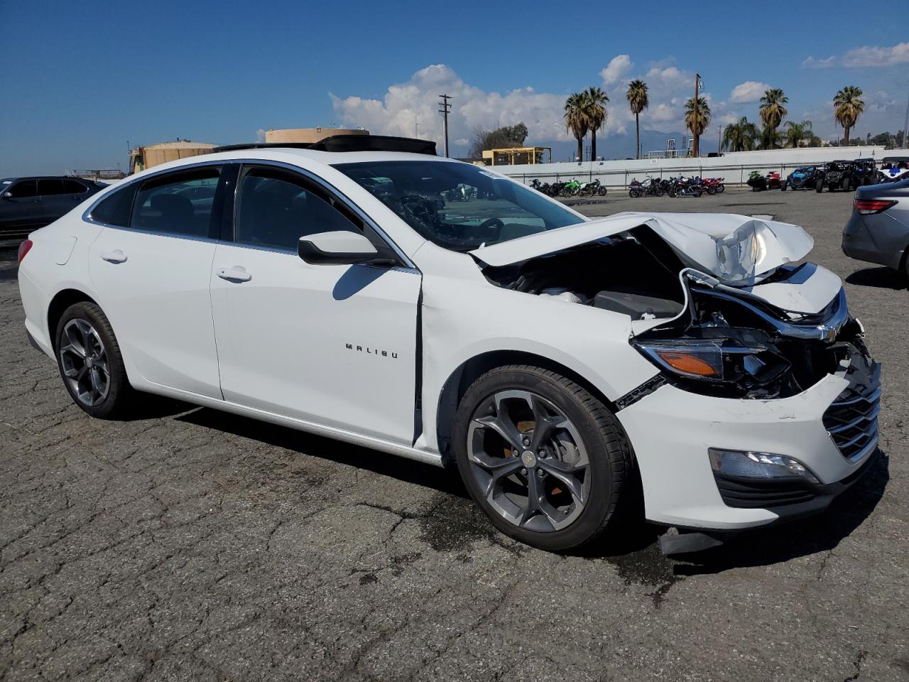 2022 Chevrolet Malibu VIN 1G1ZD5ST4NF164140 Copart auction photo, front end damage thumbnail 4