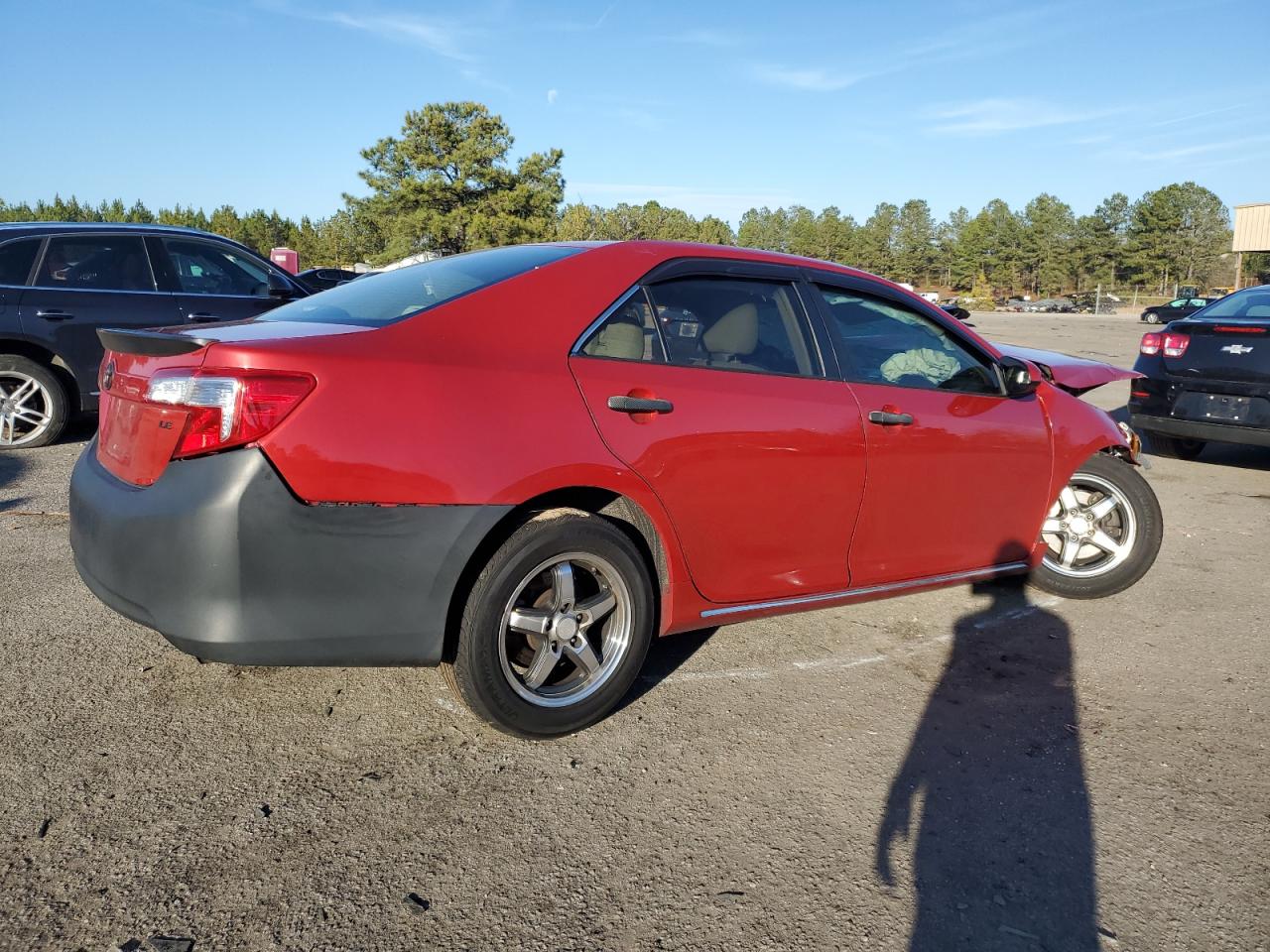 2012 Toyota Camry VIN 4T1BF1FK2CU632285 Copart auction photo, front end / side damage thumbnail 3