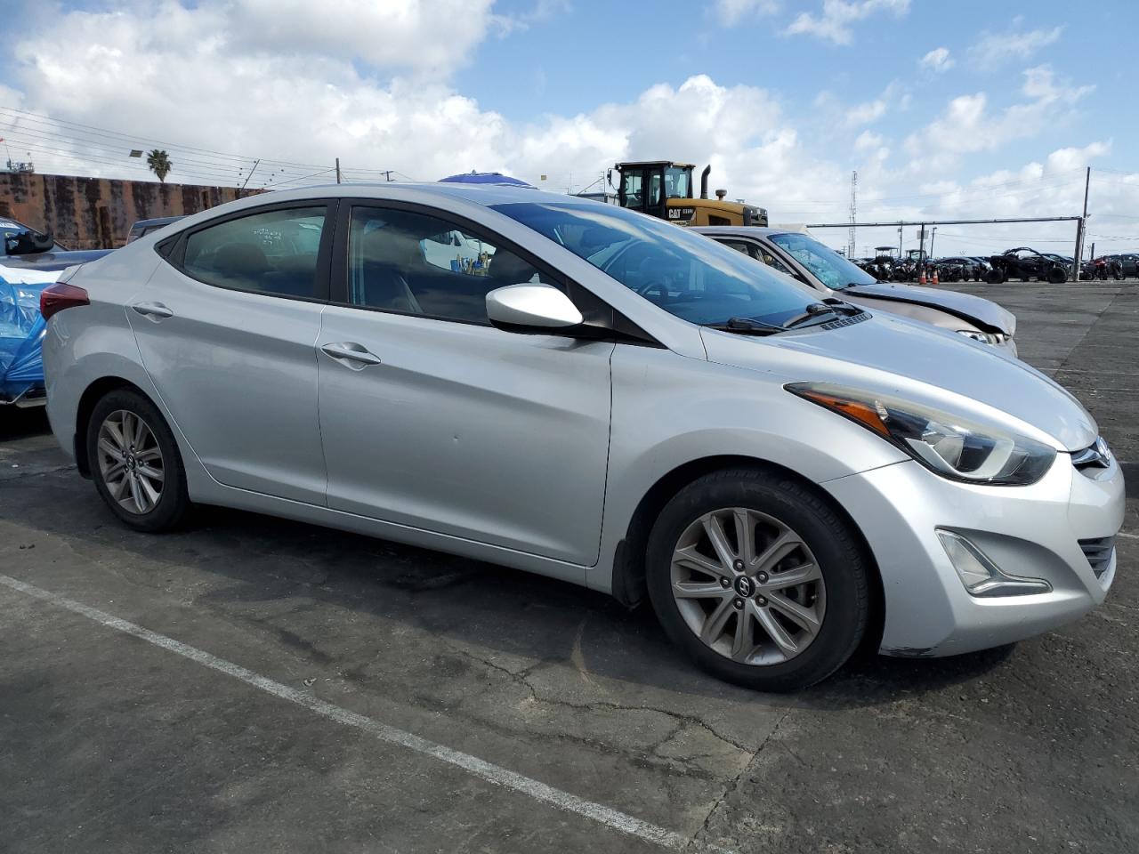 2015 Hyundai Elantra VIN 5NPDH4AE4FH605050 Copart auction photo, vandalism / stripped damage thumbnail 4
