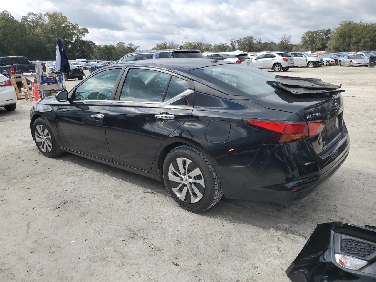 2020 Nissan Altima VIN 1N4BL4BV0LC186406 Copart auction photo, front end damage thumbnail 2