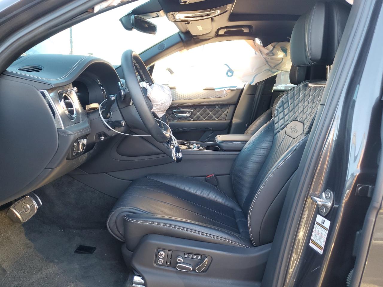 2021 Bentley Bentayga VIN SJAAM2ZV9MC032759 Copart auction photo, front end damage thumbnail 7