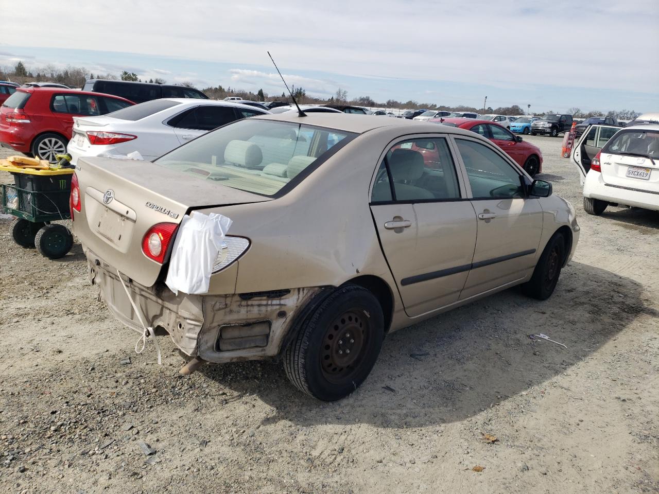 2005 Toyota Corolla VIN 1NXBR32EX5Z567403 Copart auction photo, rear end damage thumbnail 3