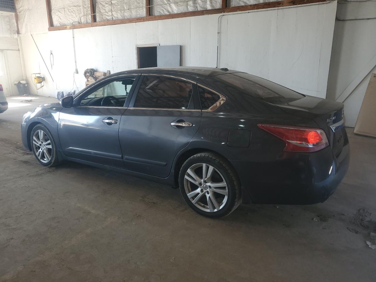 2013 Nissan Altima VIN 1N4BL3AP0DC206846 Copart auction photo, minor dent/scratches / all over damage thumbnail 2