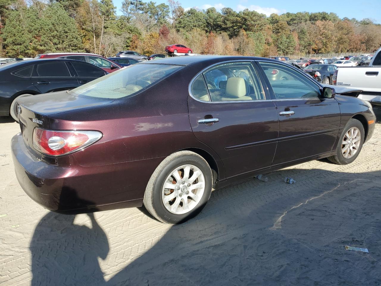 2003 Lexus ES VIN JTHBF30GX30092887 Copart auction photo, front end damage thumbnail 3