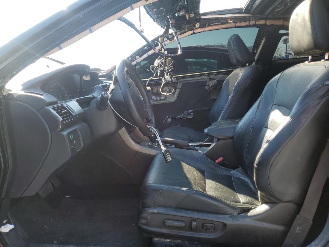 2017 Honda Accord VIN 1HGCT2B0XHA004318 Copart auction photo, vandalism / all over damage thumbnail 7