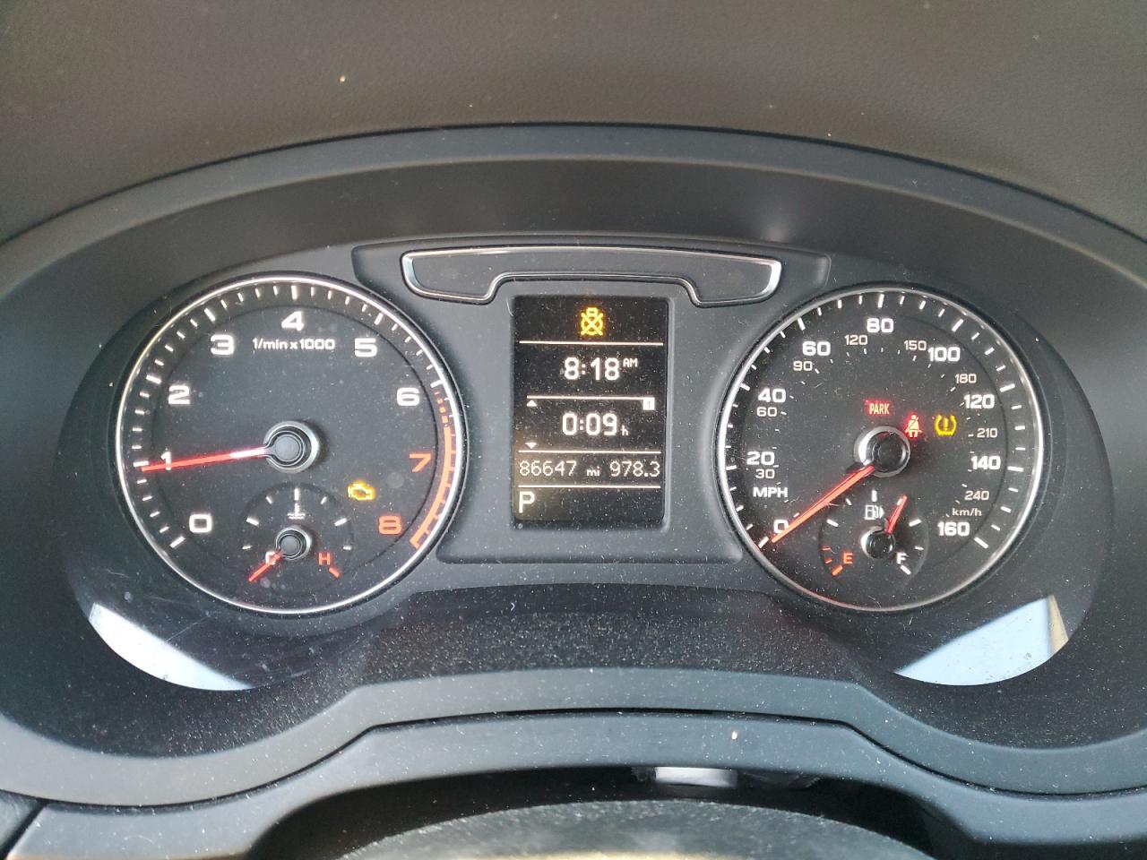 2018 Audi Q3 VIN WA1ECCFS9JR031634 Copart auction photo, front end damage thumbnail 9
