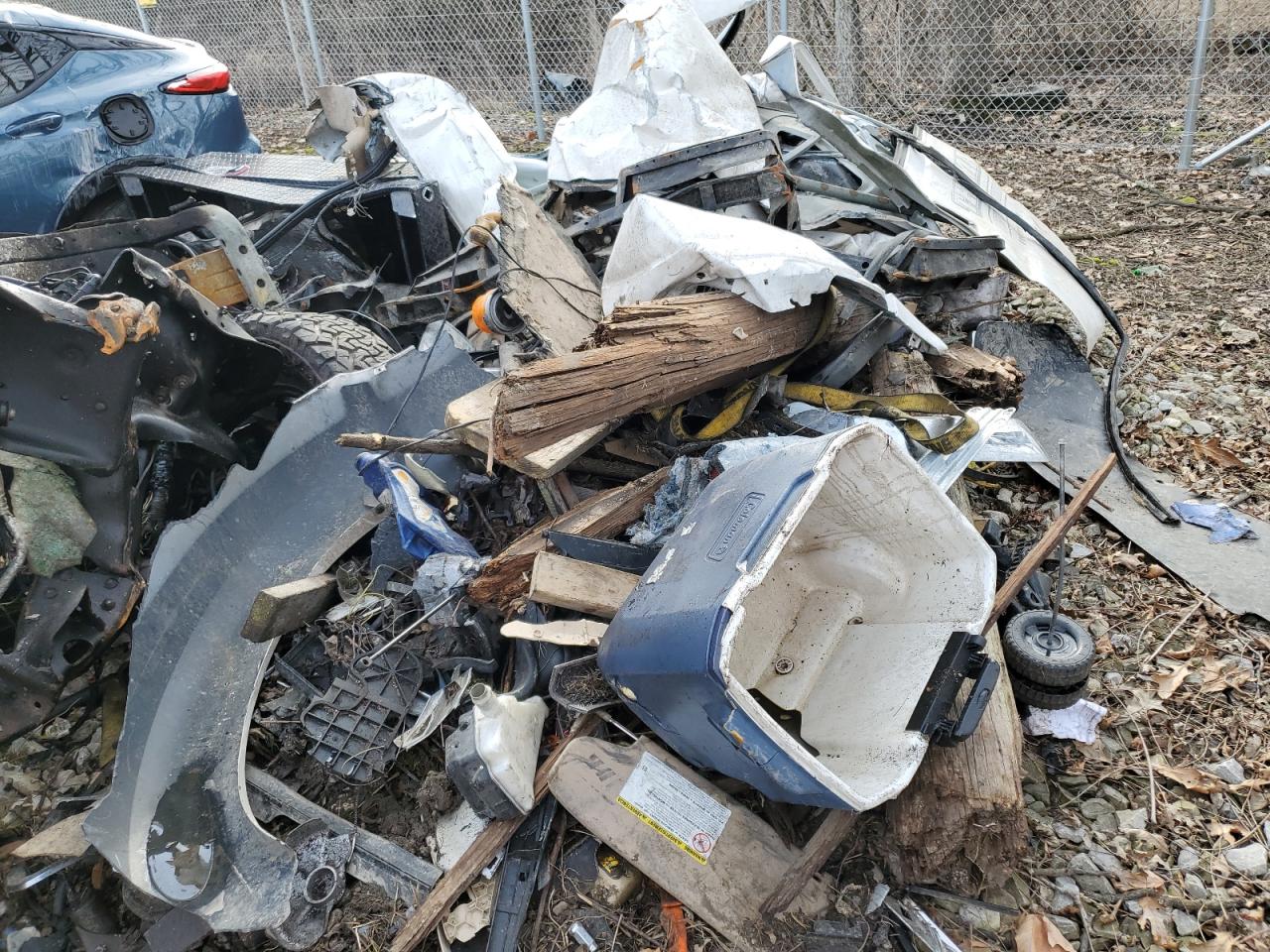 2011 Ford F350 VIN 1FT8W3DT6BEB02626 Copart auction photo, all over / front end damage thumbnail 12