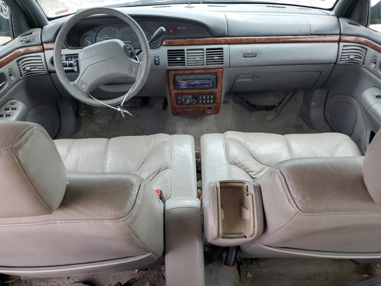 1996 Chrysler LHS VIN 2C3HC56FXTH217871 Copart auction photo, front end / minor dent/scratches damage thumbnail 8
