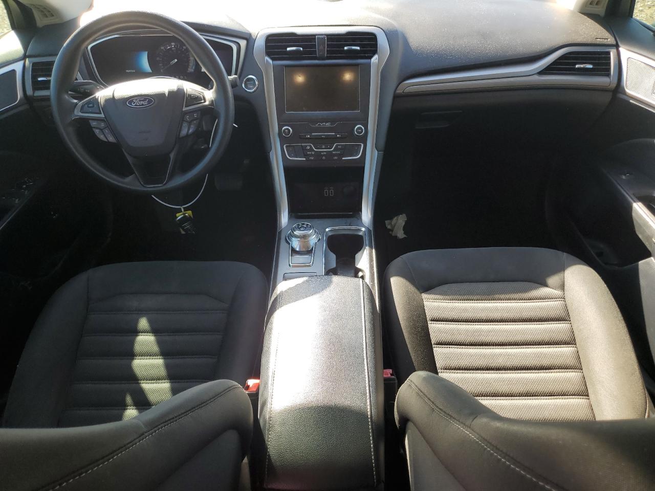 2019 Ford Fusion VIN 3FA6P0LU6KR143841 Copart auction photo, normal wear / rear end damage thumbnail 8