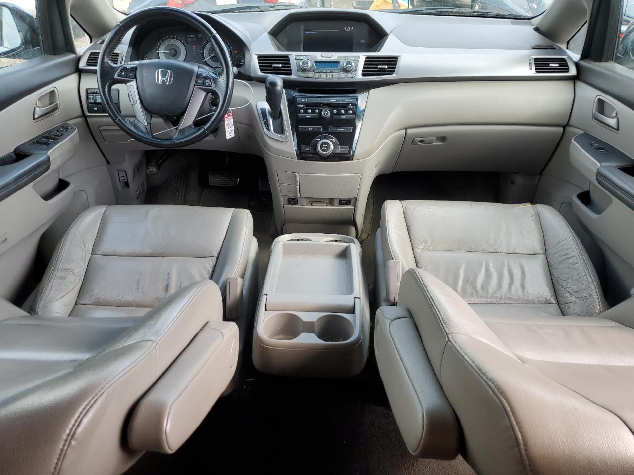 2011 Honda Odyssey VIN 5FNRL5H66BB096676 Copart auction photo, front end damage thumbnail 8