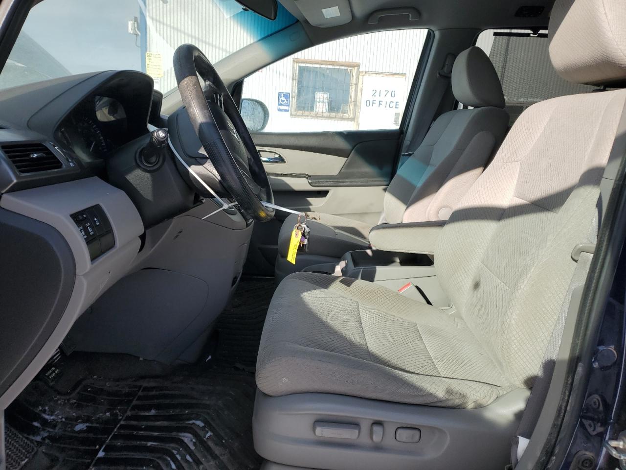 2016 Honda Odyssey VIN 5FNRL5H43GB149856 Copart auction photo, front end / side damage thumbnail 7