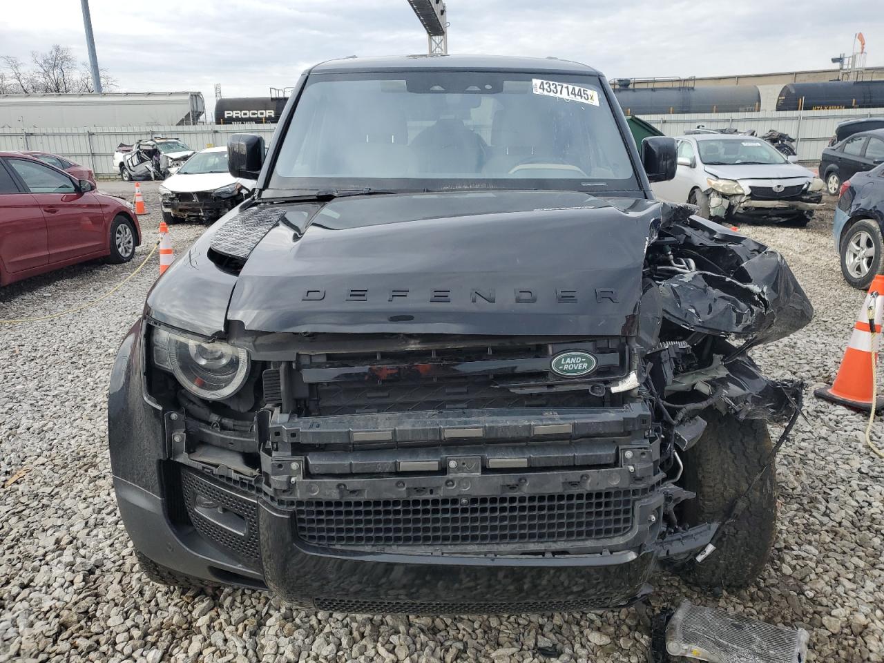 2022 Land Rover Defender VIN SALEP7RU6N2106733 Copart auction photo, front end / side damage thumbnail 5