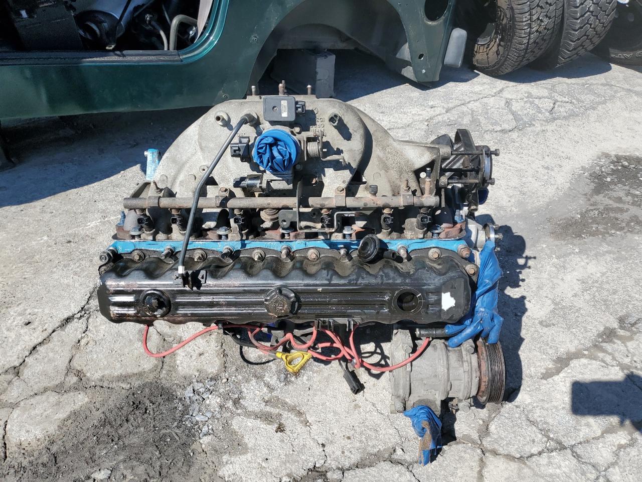 1999 Jeep Wrangler VIN 1J4FY19S5XP438604 Copart auction photo, all over damage thumbnail 11