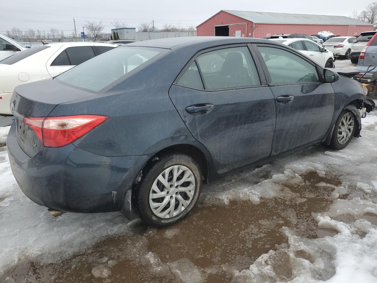 2018 Toyota Corolla VIN 2T1BURHE5JC094790 Copart auction photo, front end / side damage thumbnail 3