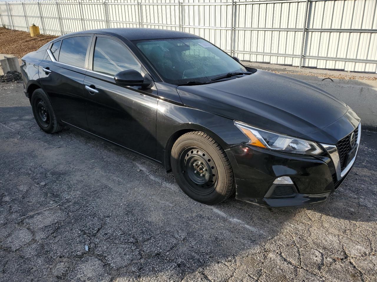 2019 Nissan Altima VIN 1N4BL4BV1KN323145 Copart auction photo, rear end damage thumbnail 4