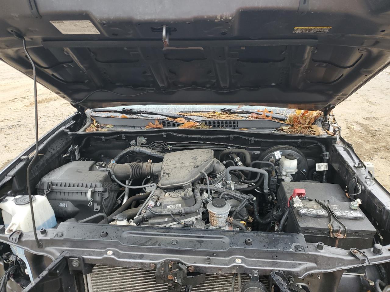 2018 Toyota Tacoma VIN 5TFSX5EN8JX060994 Copart auction photo, front end damage thumbnail 11
