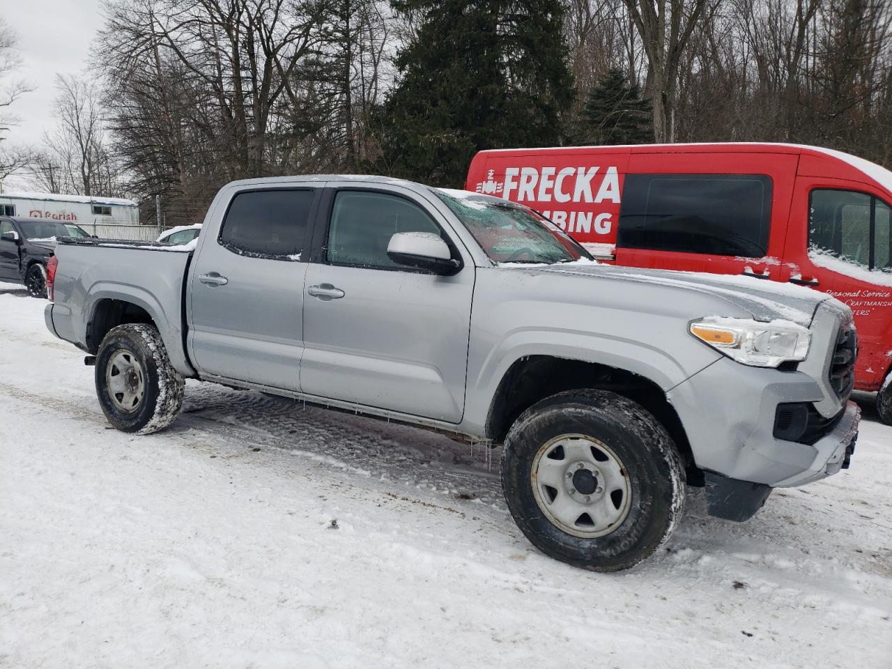 2019 Toyota Tacoma VIN 3TMCZ5AN5KM195376 Copart auction photo, top/roof damage thumbnail 4