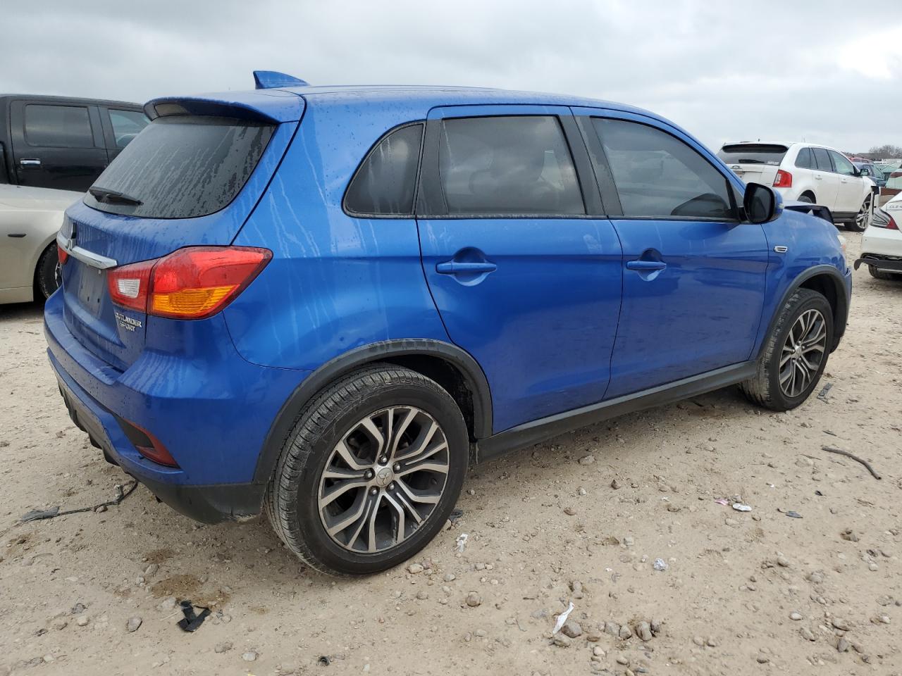 2019 Mitsubishi Outlander VIN JA4AP3AU0KU030236 Copart auction photo, front end damage thumbnail 3