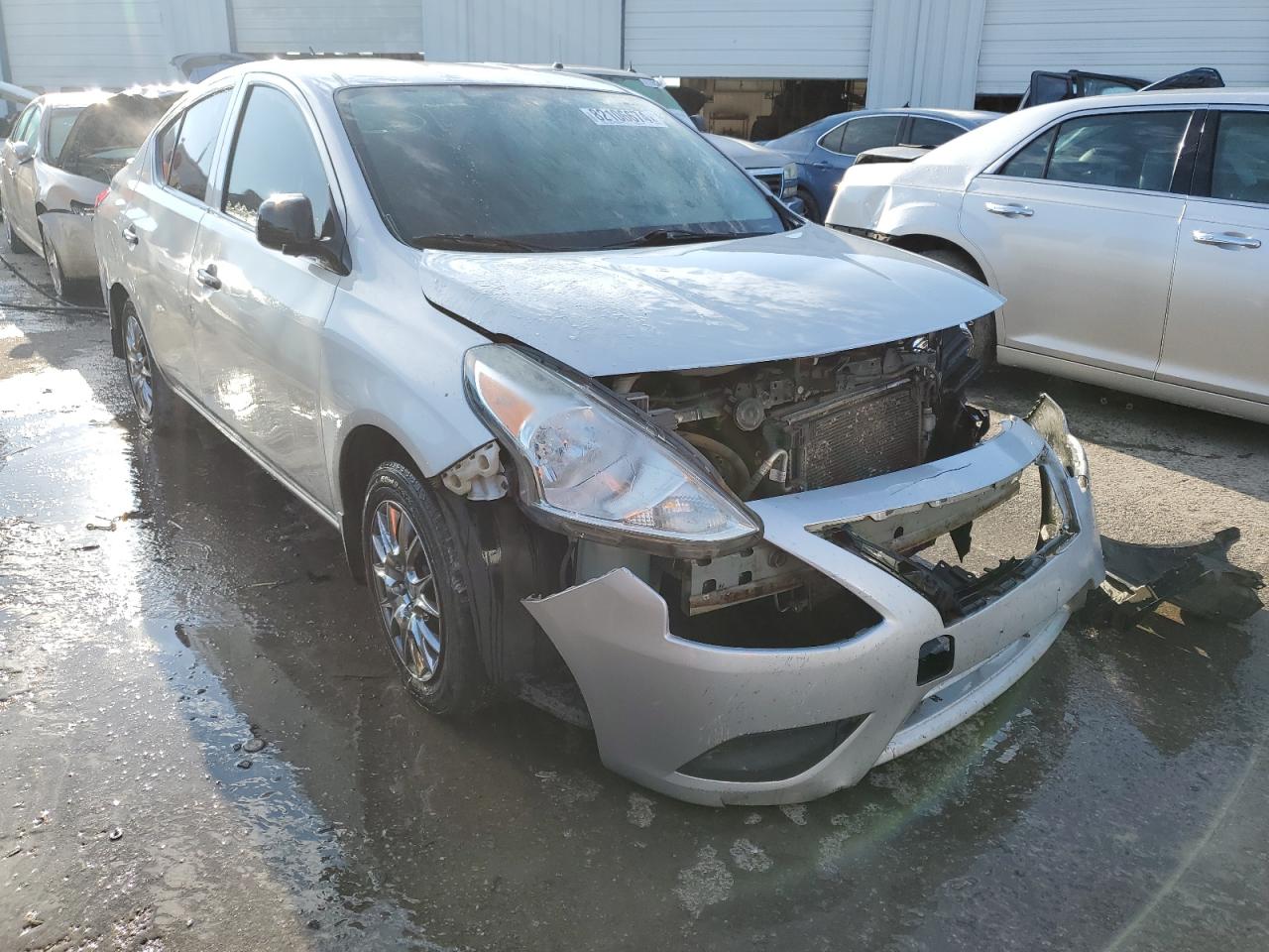 2015 Nissan Versa VIN 3N1CN7AP6FL942300 Copart auction photo, front end damage thumbnail 4