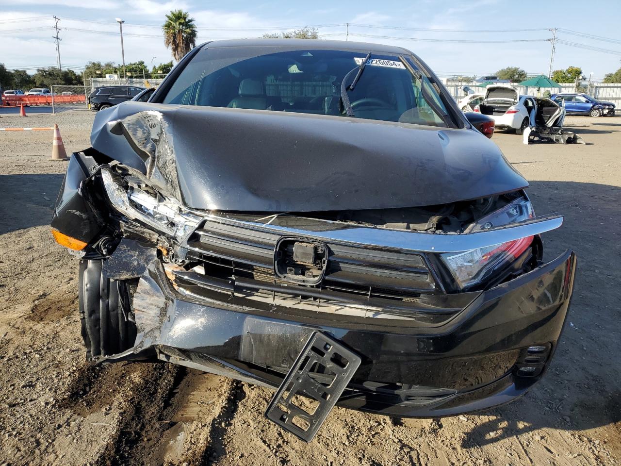 2021 Honda Odyssey VIN 5FNRL6H81MB036587 Copart auction photo, front end damage thumbnail 5